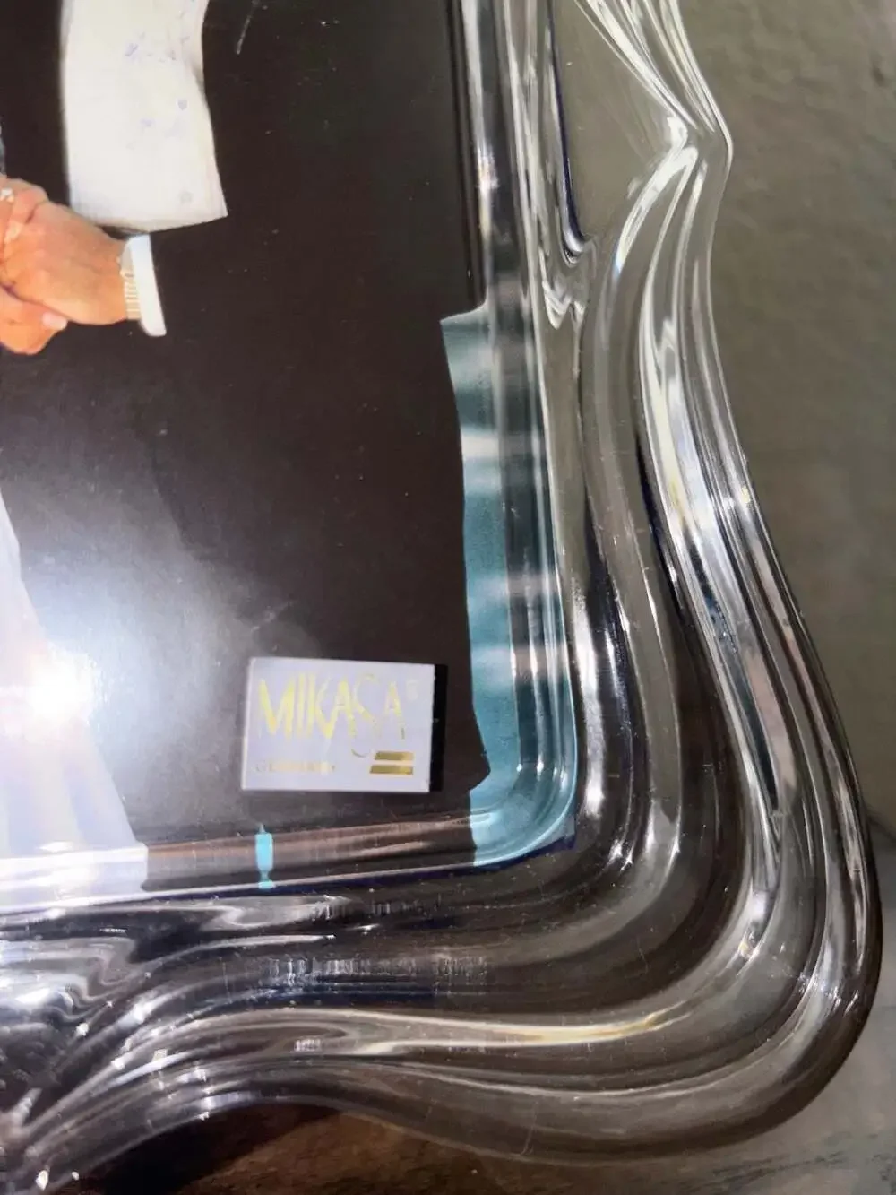 Mikasa Crystal Picture Frame with Wavy Border
